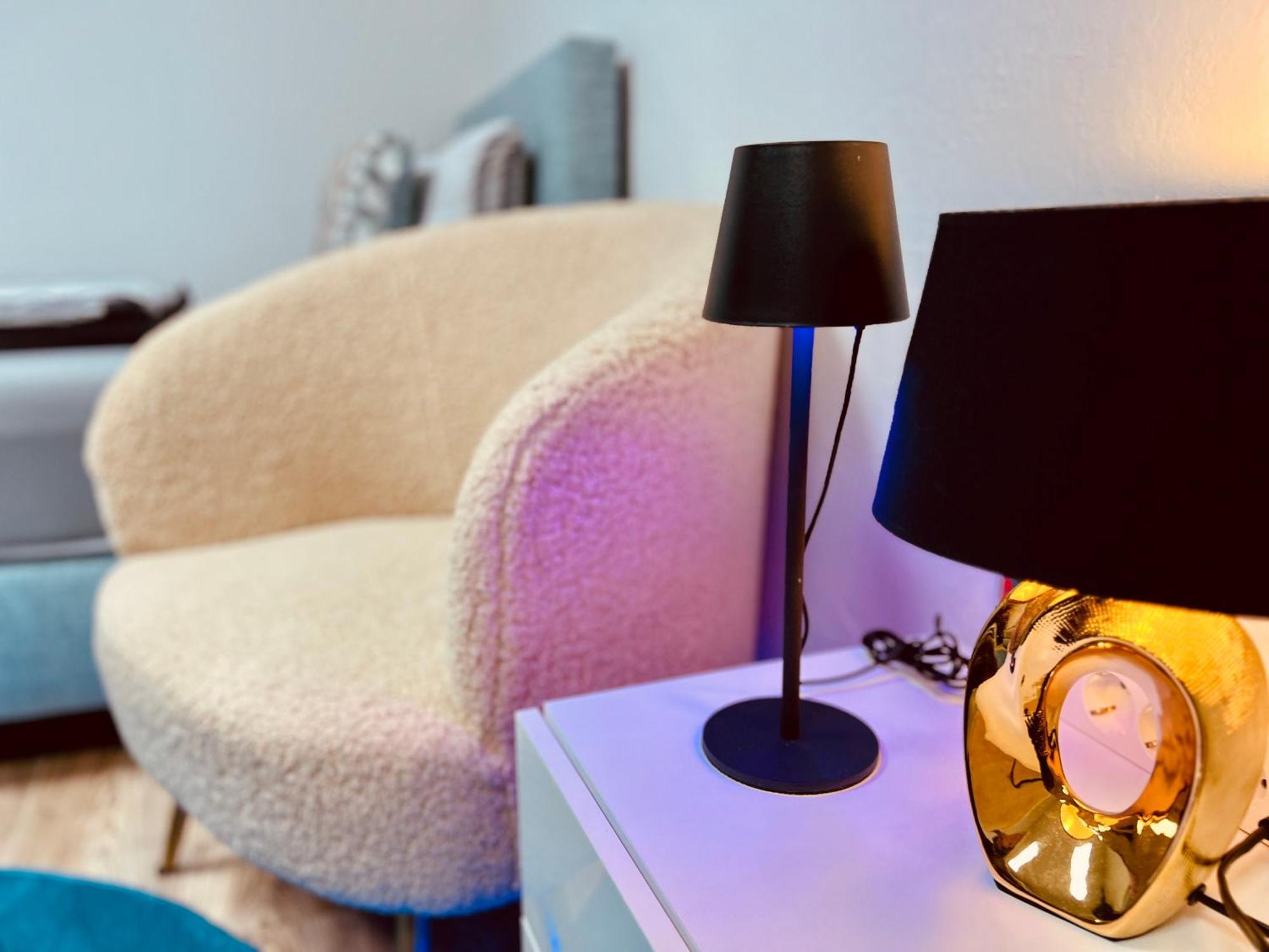 Cologne Luxe Living: Opulent Elegance Unleashed Apartment Ngoại thất bức ảnh